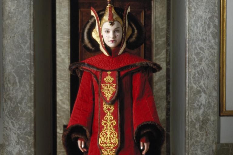 Queen Amidala_Throne Room_2017 Lucasfilm Ltd. All rights reserved. Used ...